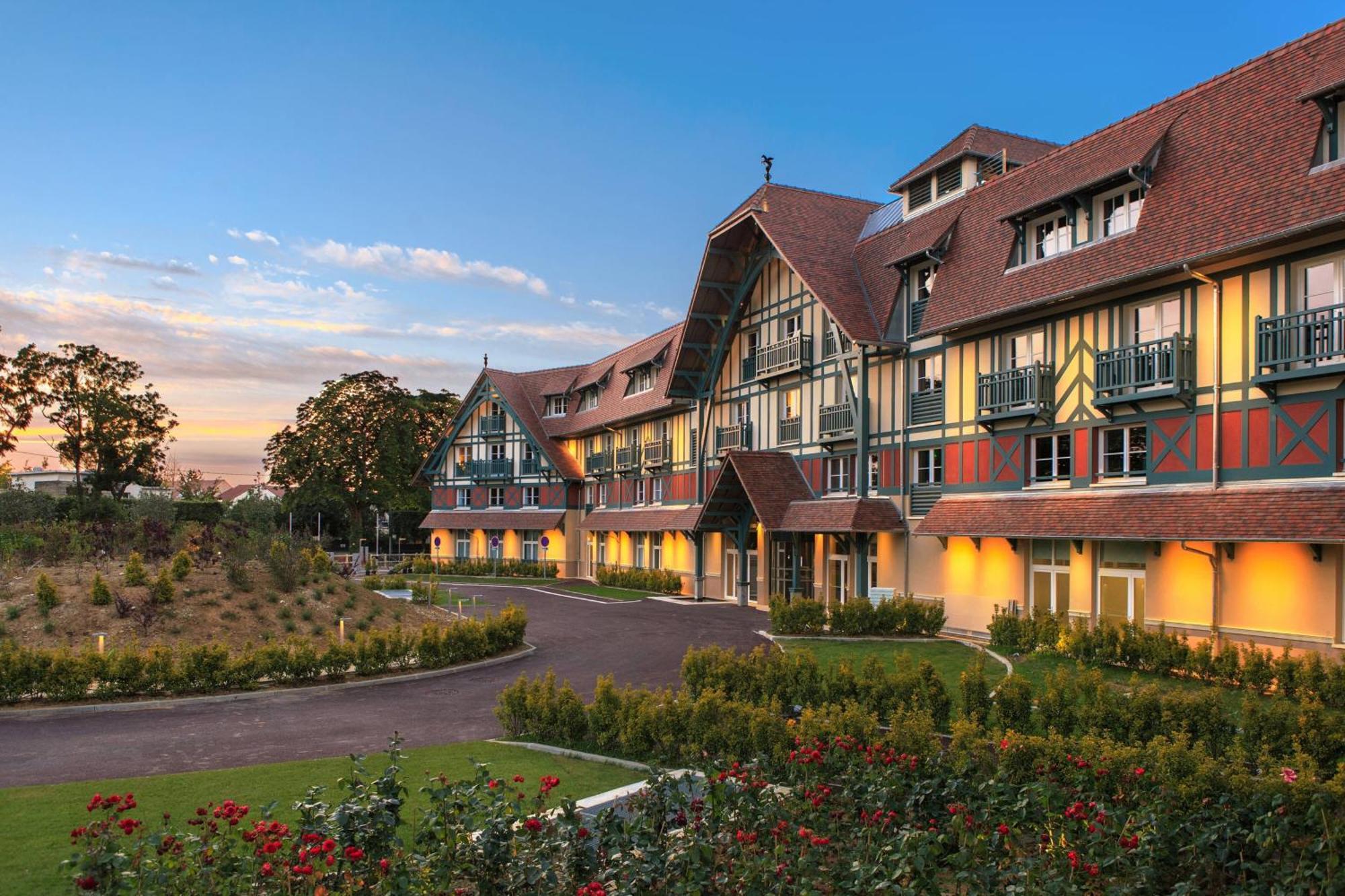 Renaissance Paris Hippodrome De St. Cloud Hotel Rueil-Malmaison Zewnętrze zdjęcie