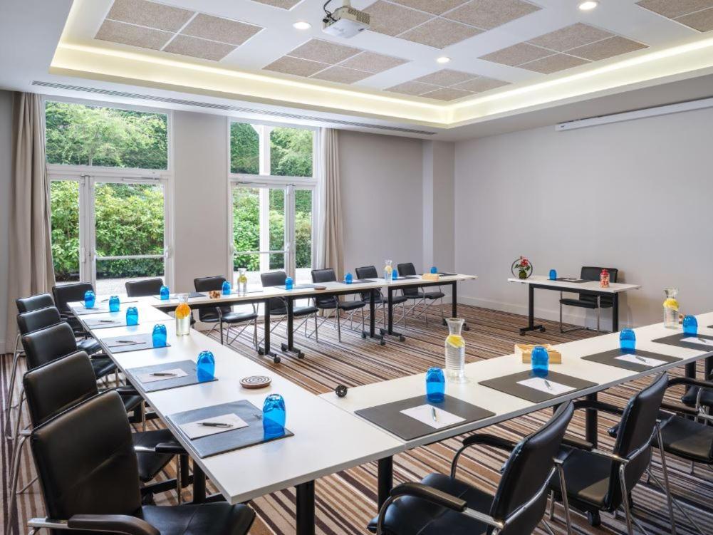 Renaissance Paris Hippodrome De St. Cloud Hotel Rueil-Malmaison Zewnętrze zdjęcie