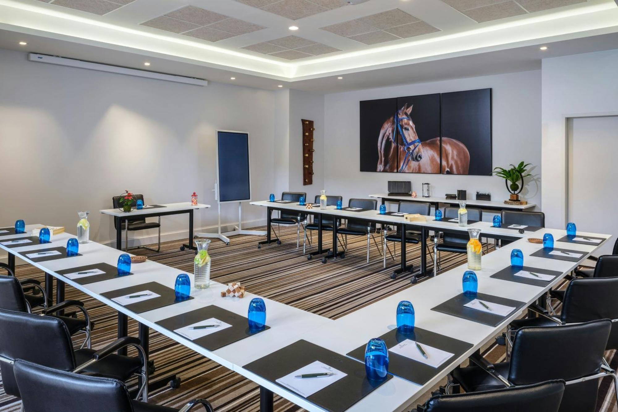 Renaissance Paris Hippodrome De St. Cloud Hotel Rueil-Malmaison Zewnętrze zdjęcie