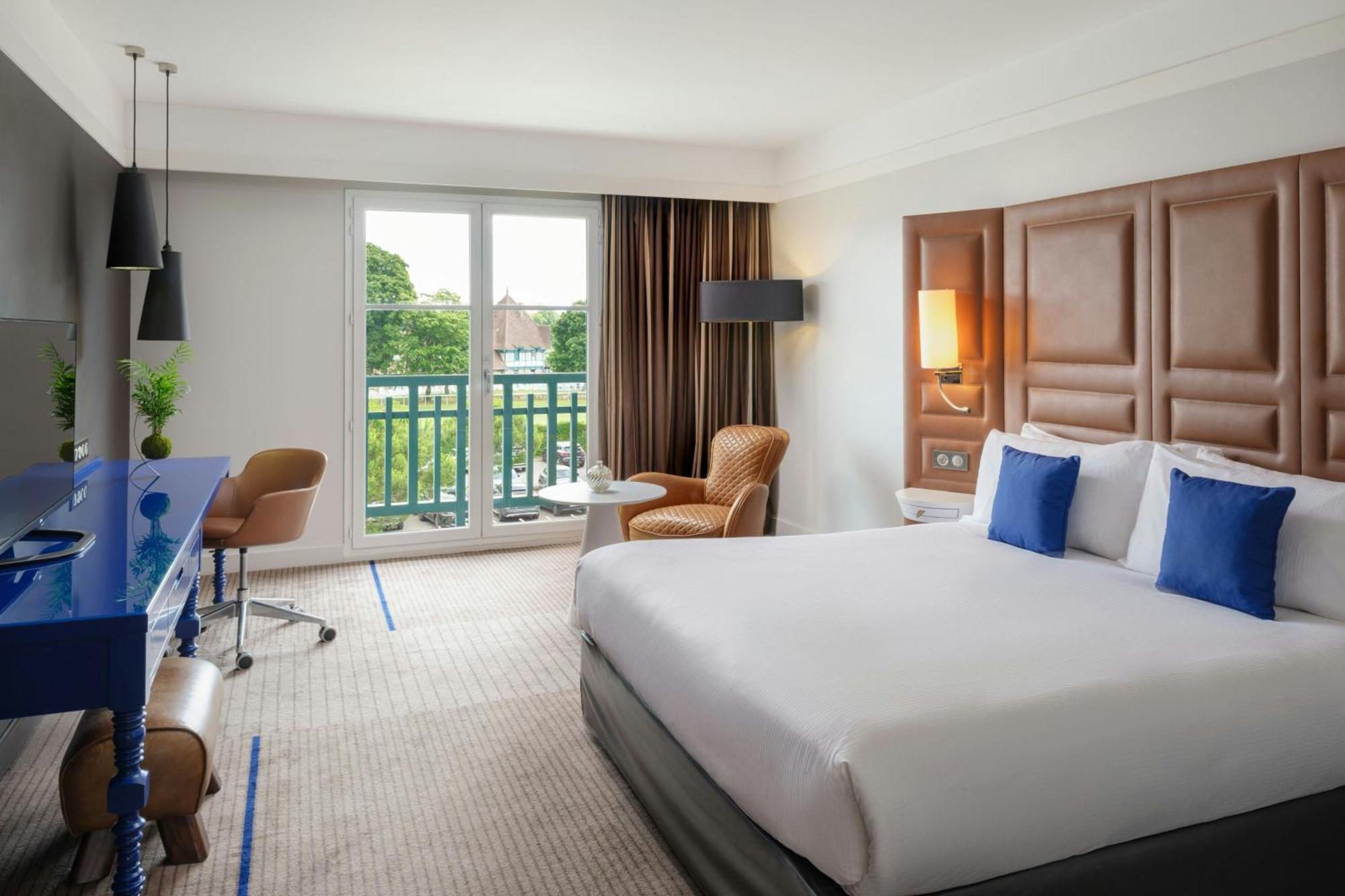 Renaissance Paris Hippodrome De St. Cloud Hotel Rueil-Malmaison Zewnętrze zdjęcie